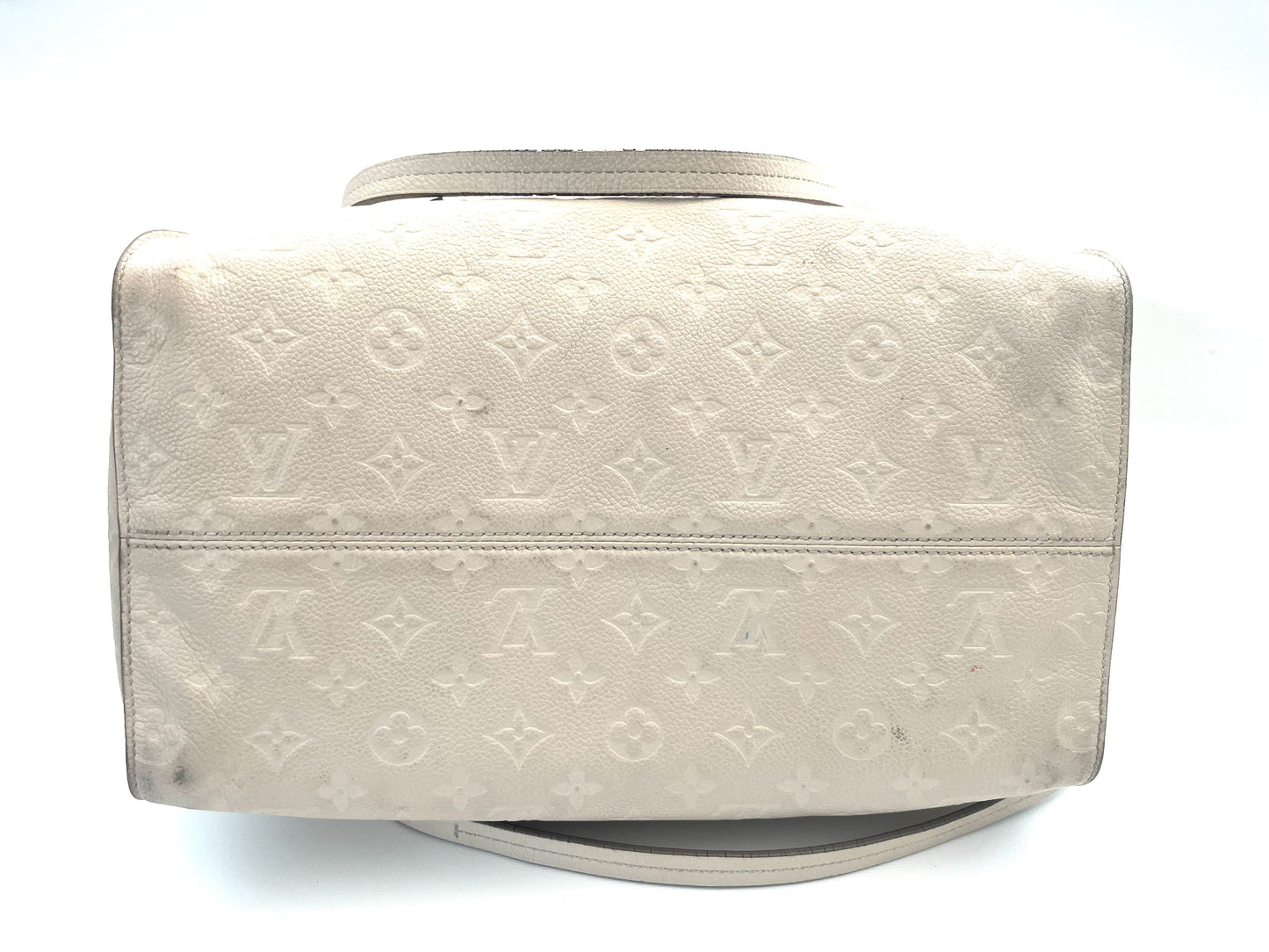 Louis Vuitton
Monogram Empreinte Lumineuse PM