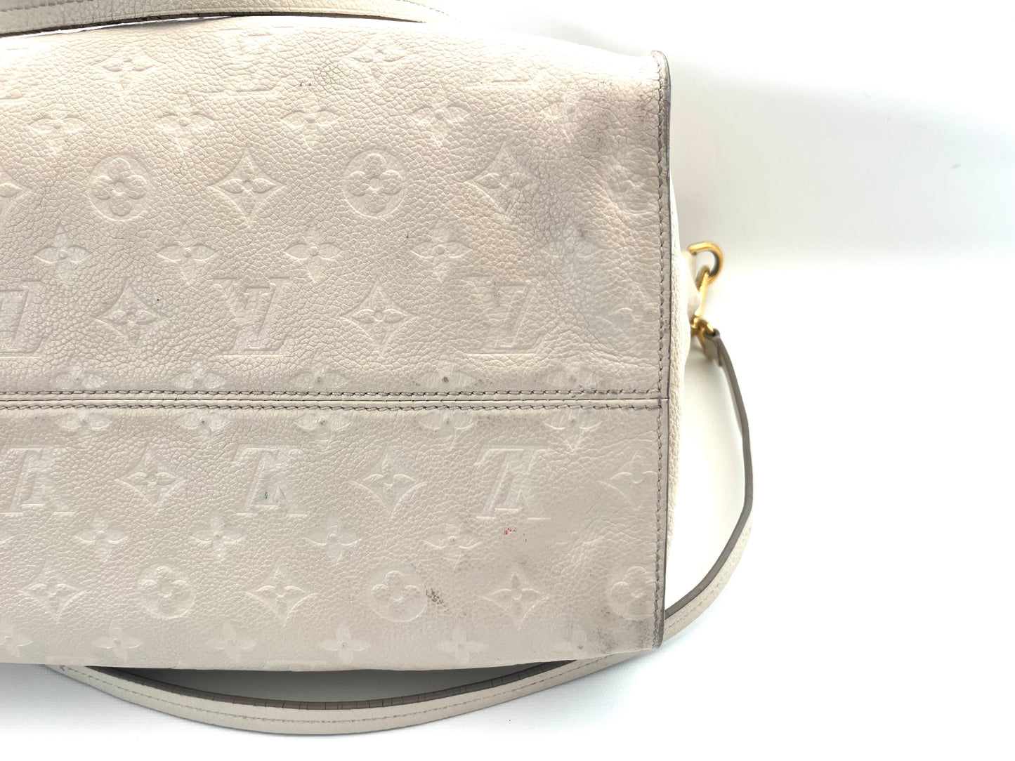 Louis Vuitton
Monogram Empreinte Lumineuse PM