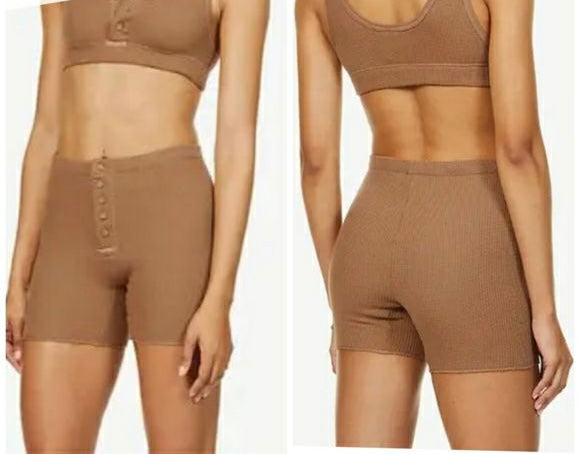 SKIMS Waffle Knit, shorts
small