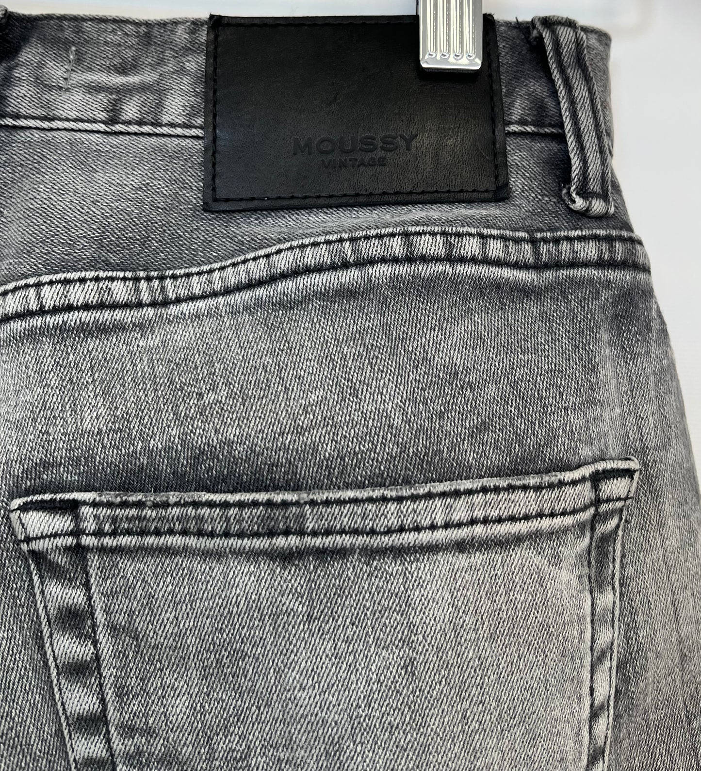 MOUSSY VINTAGE HIGH WAIST JEANS, size 26