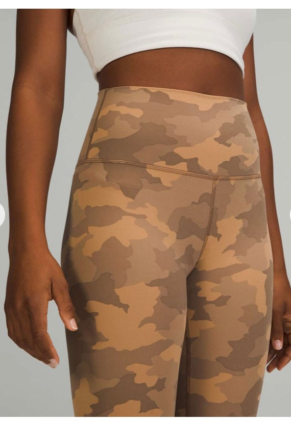 Lululemon Align High-Rise Pant crop 
Heritage 365 Camo Beige Multi, SIZE 6
