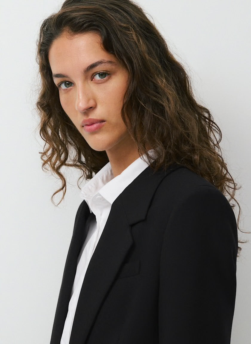 Aritzia Black Producer Blazer - Eversential, SIZE 2
