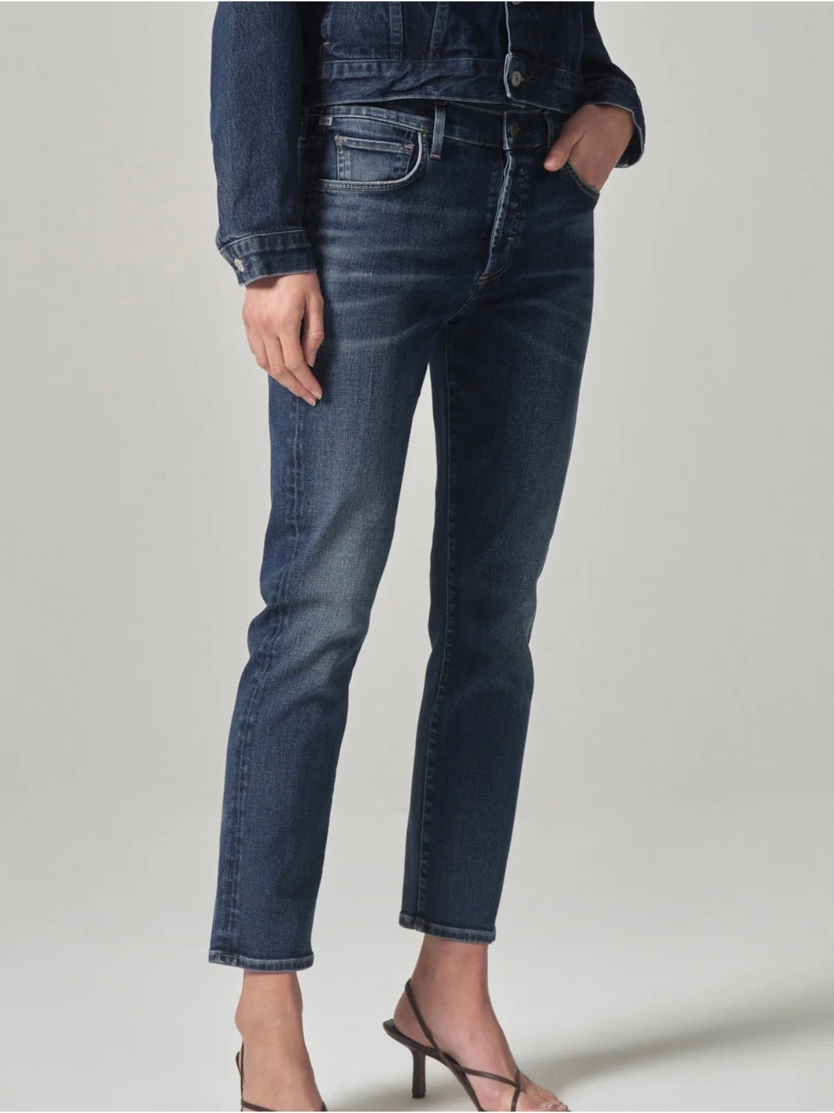 Citizens of Humanity NWT EMERSON, SLIM BOYFRIEND, BLUE RIDGE, SIZE 26 ￼