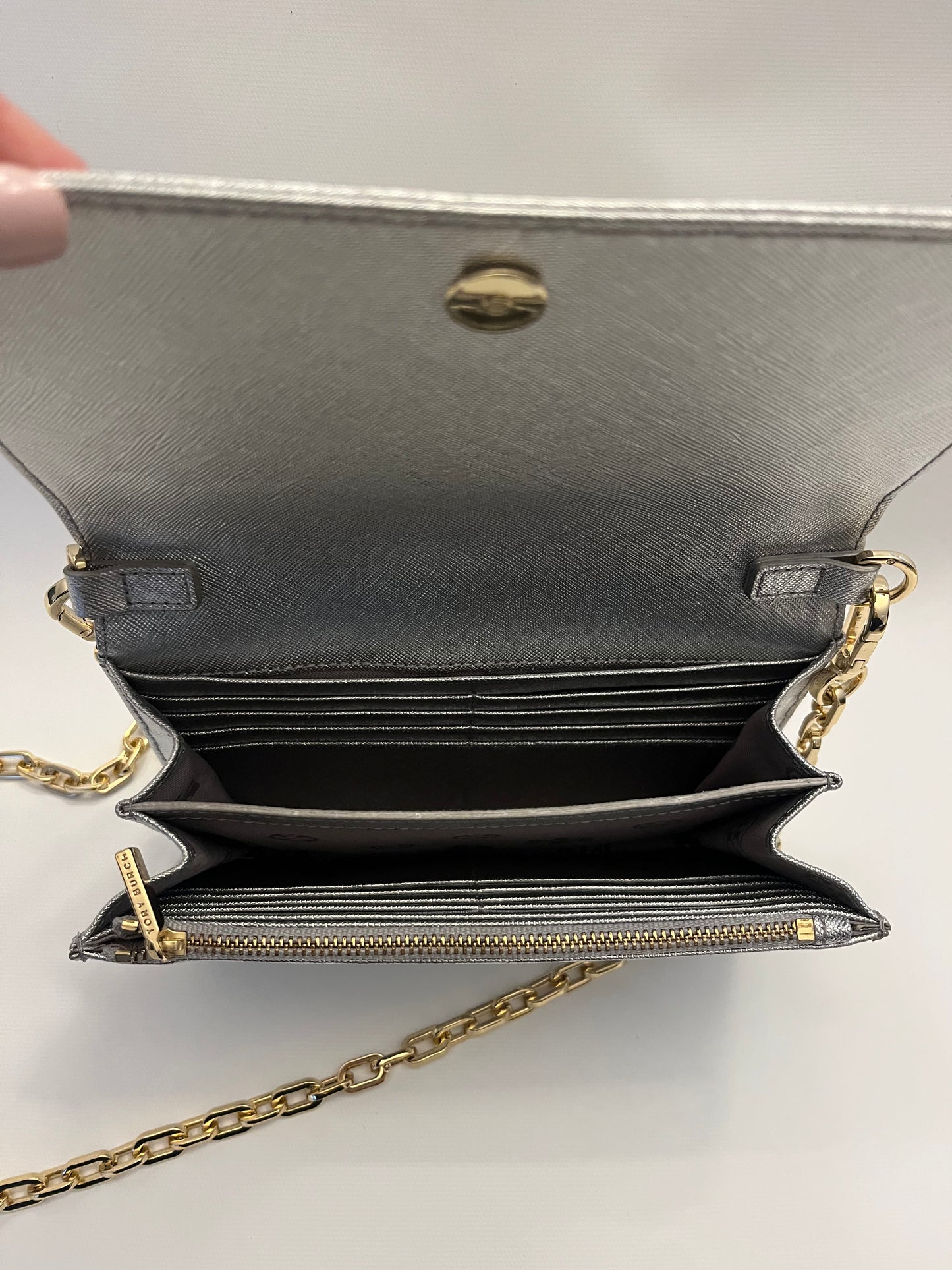 Tory Burch Silver Leather Robinson Wallet On Chain