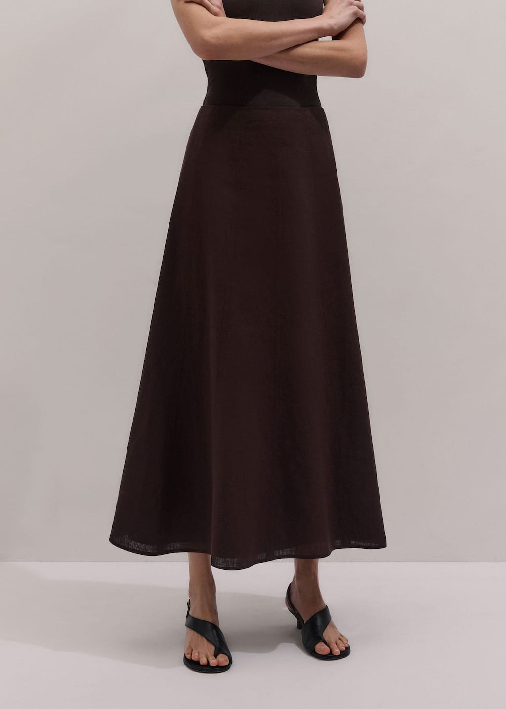 Panelled Maxi Skirt
Crease-Less Linen