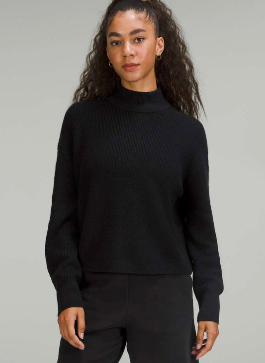 Lululemon Merino Wool-Blend Ribbed Turtleneck Sweater
Black, Small