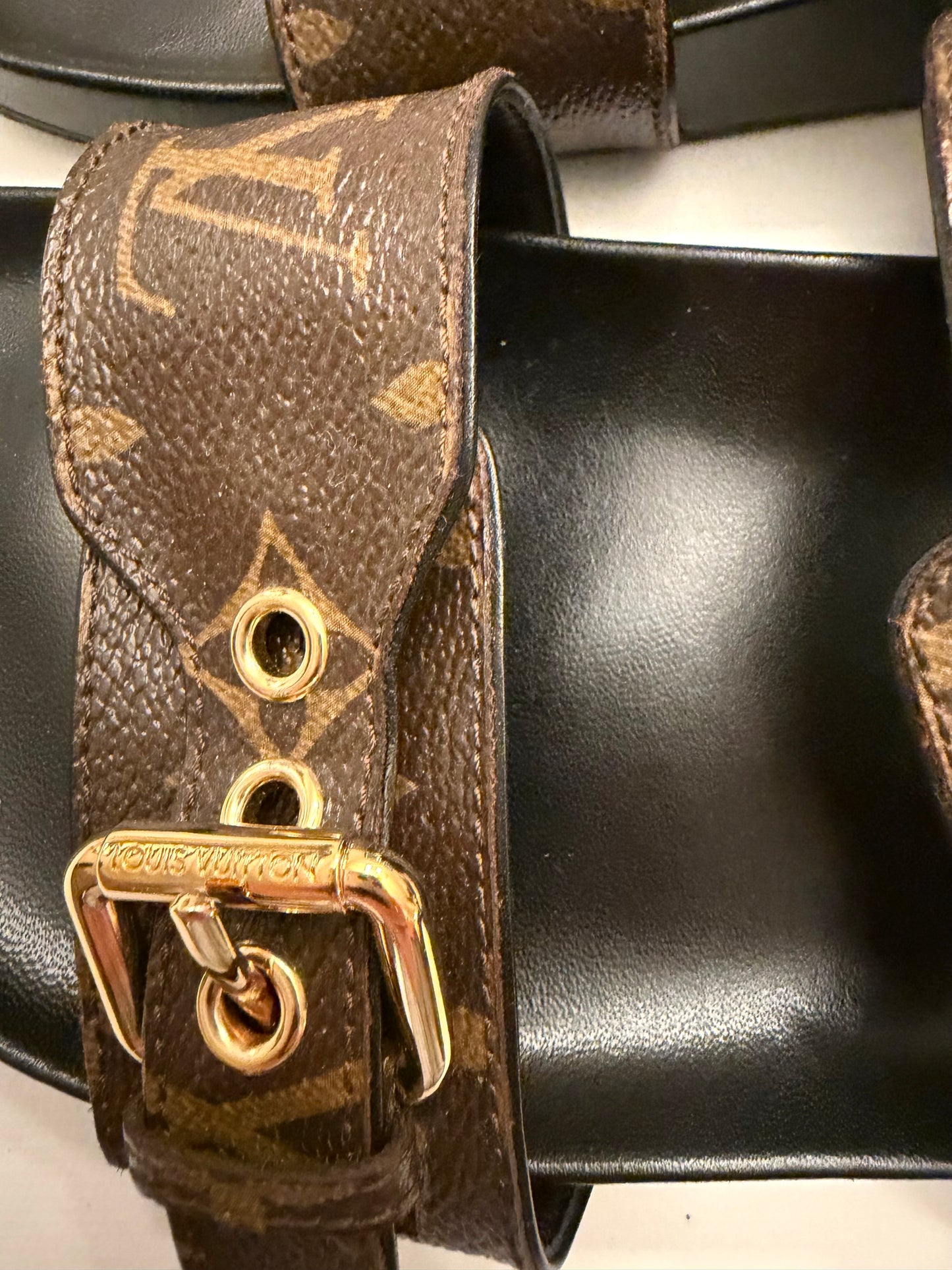Louis Vuitton Bom Dia Flat Comfort Mule, Size 37 ￼