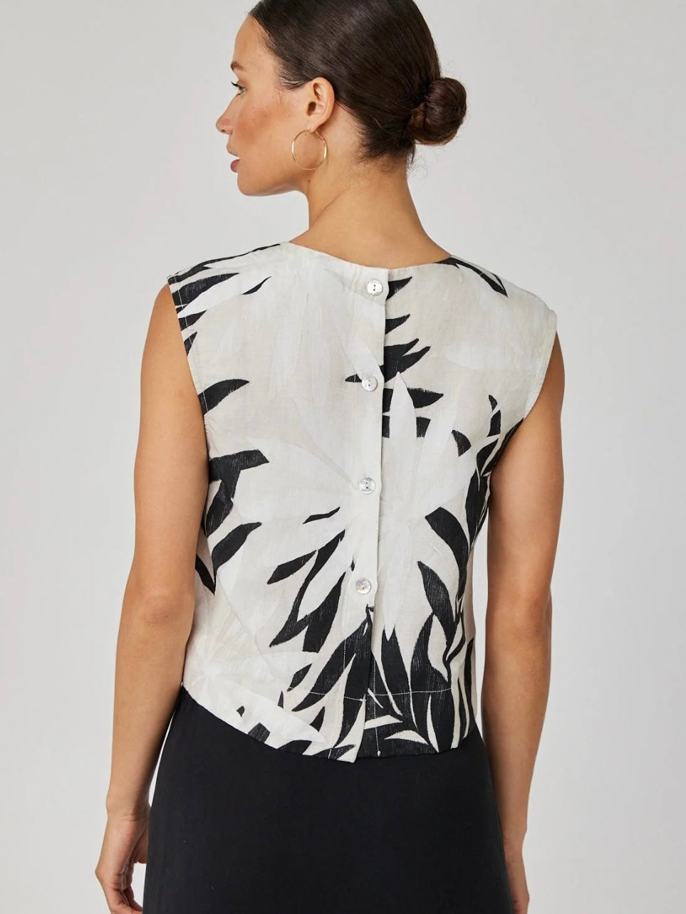 BELLA DAHL Boxy Button Back Maui Print Top, XSMALL