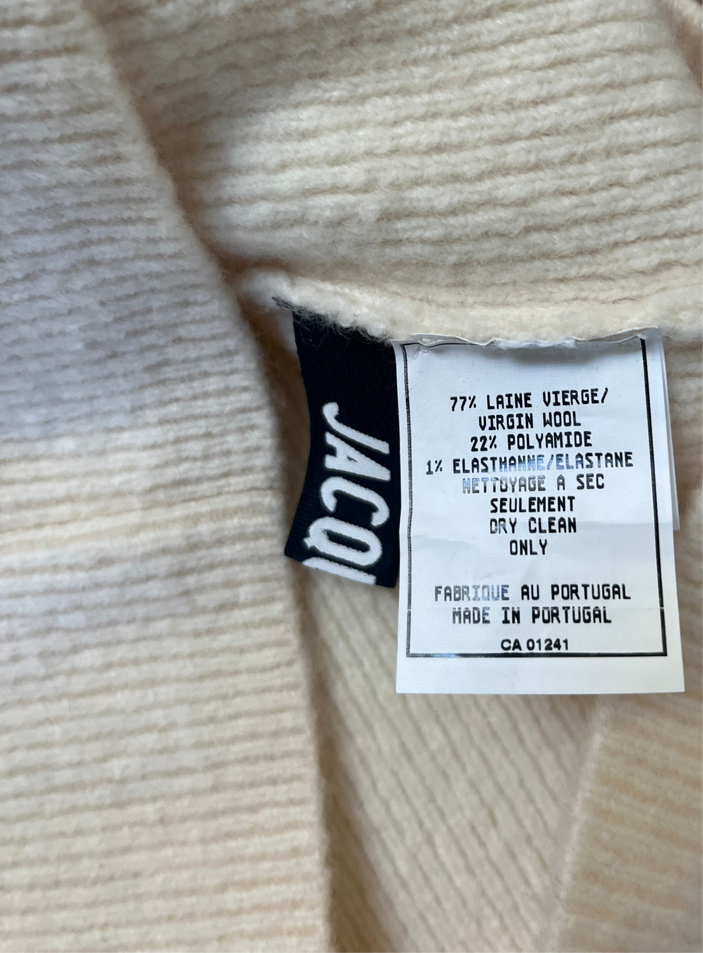 Jacquemus ecru wool high neck sleeveless sweater, Size FR 36