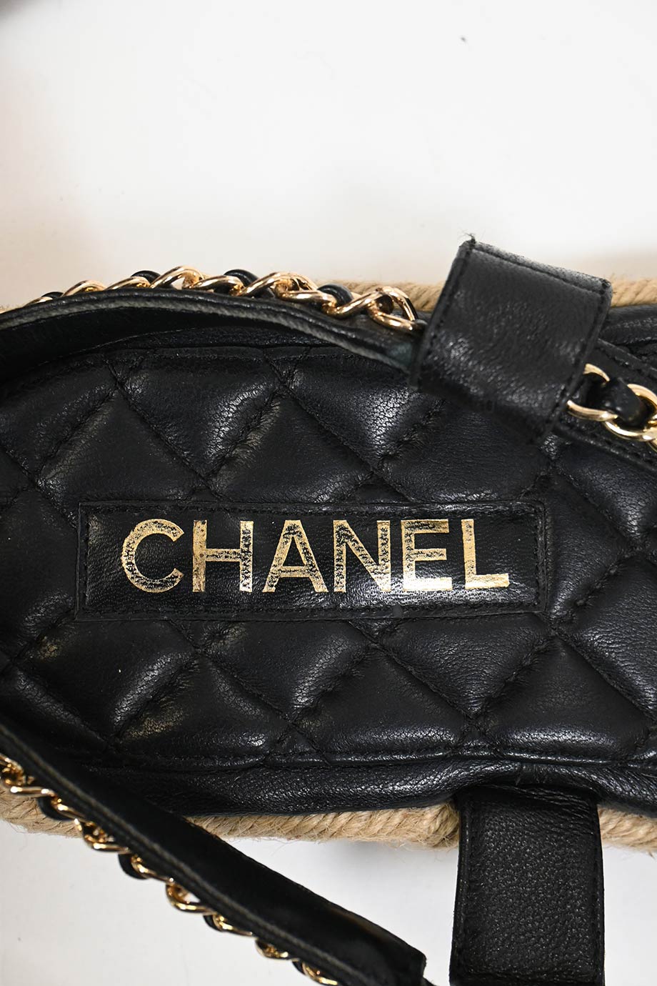 Chanel Black lambskin leather and gold-tone chain CC espadrille thong sandals, Size 39
