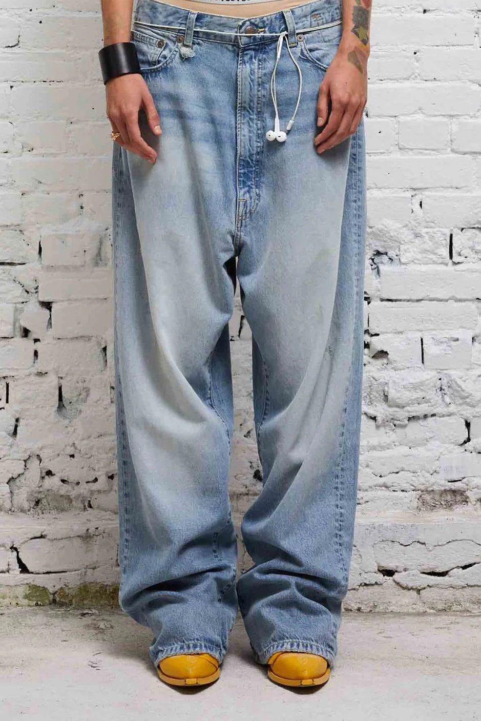 R13 Venti Jeans in Haven Blue, Size 26