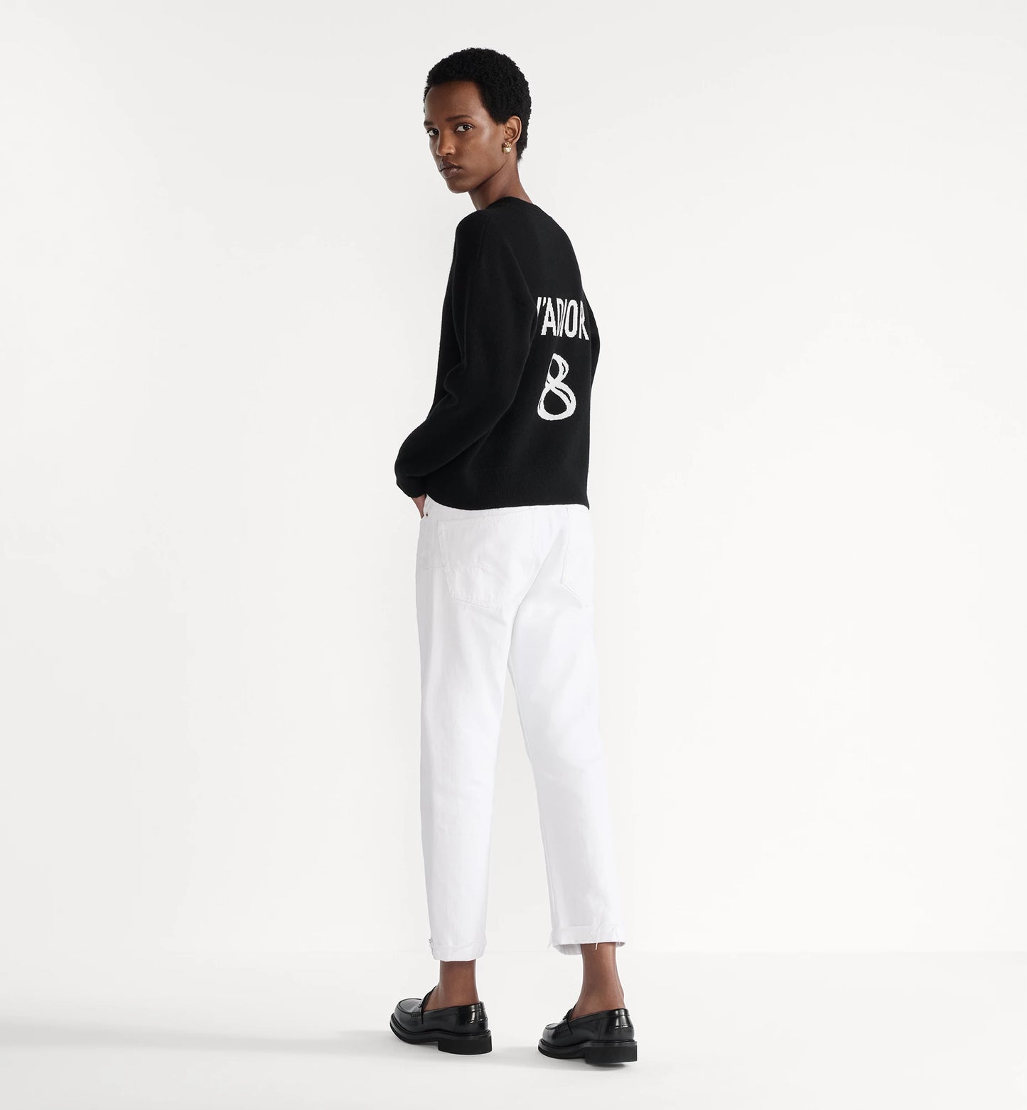 Dior J'Adior 8 Boxy Sweater
Black Cashmere, SIZE 8