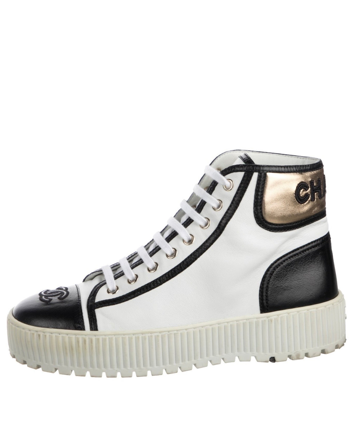 Chanel 2021 Interlocking CC Logo Sneakers Women's Size 8.5| IT 39