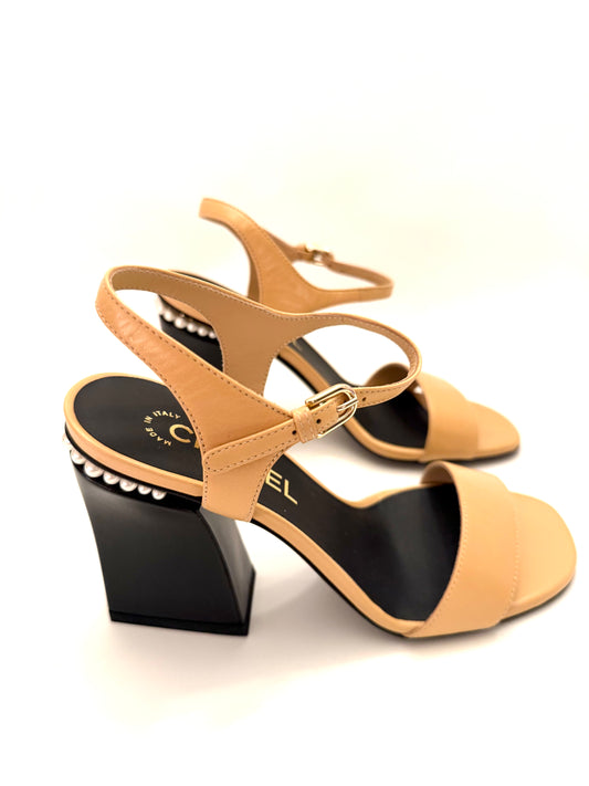Chanel Leather CC Block Heel Ankle Strap Sandals Size 37
