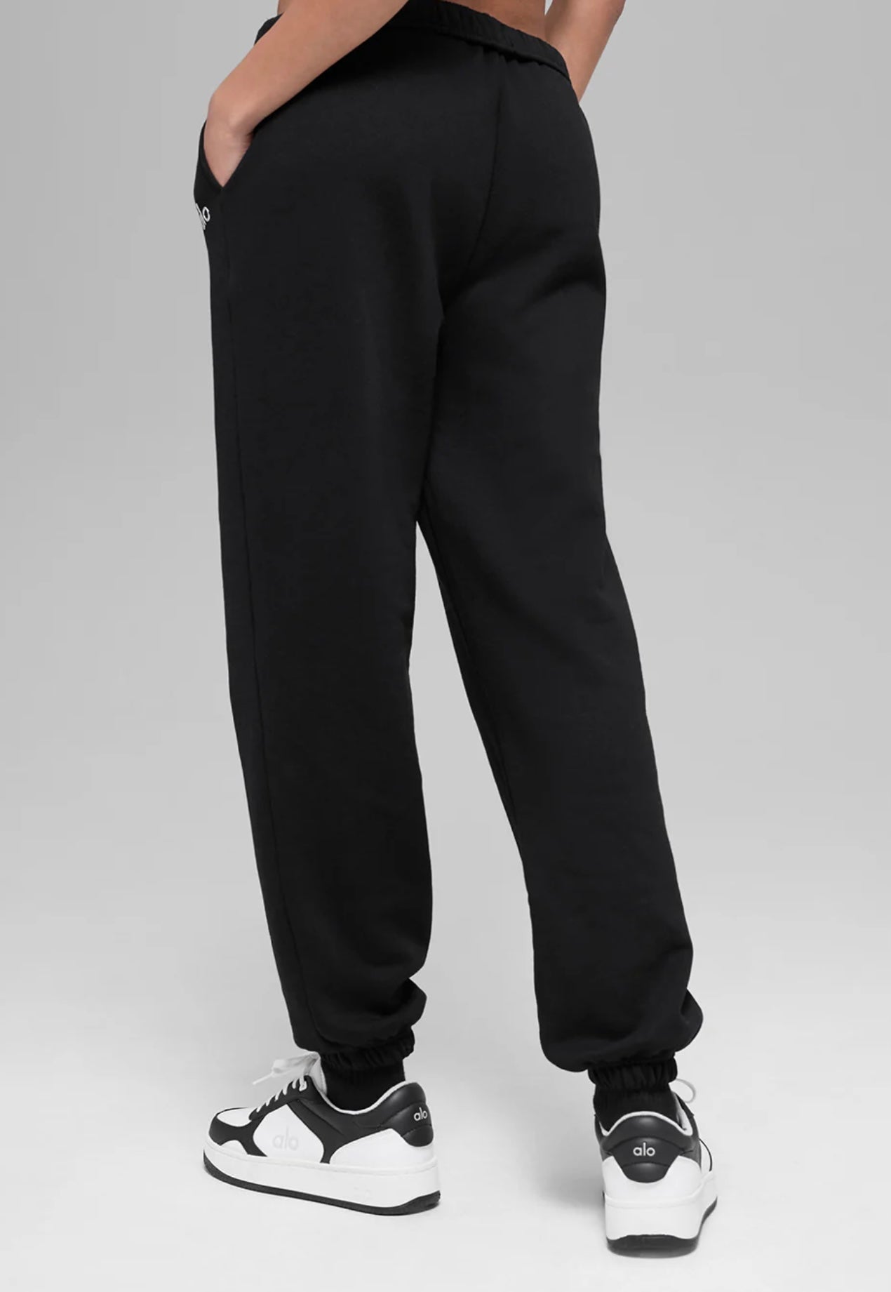 ALO ACCOLADE BLACK SWEATPANT, SMALL