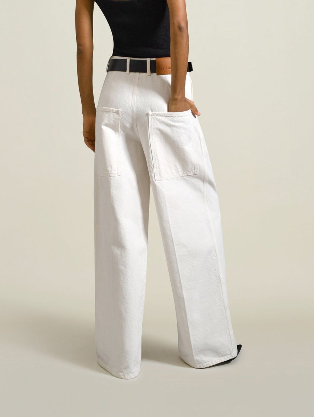 Kallmeyer Deep Pocket Wide Leg Jean in cream, Size 4