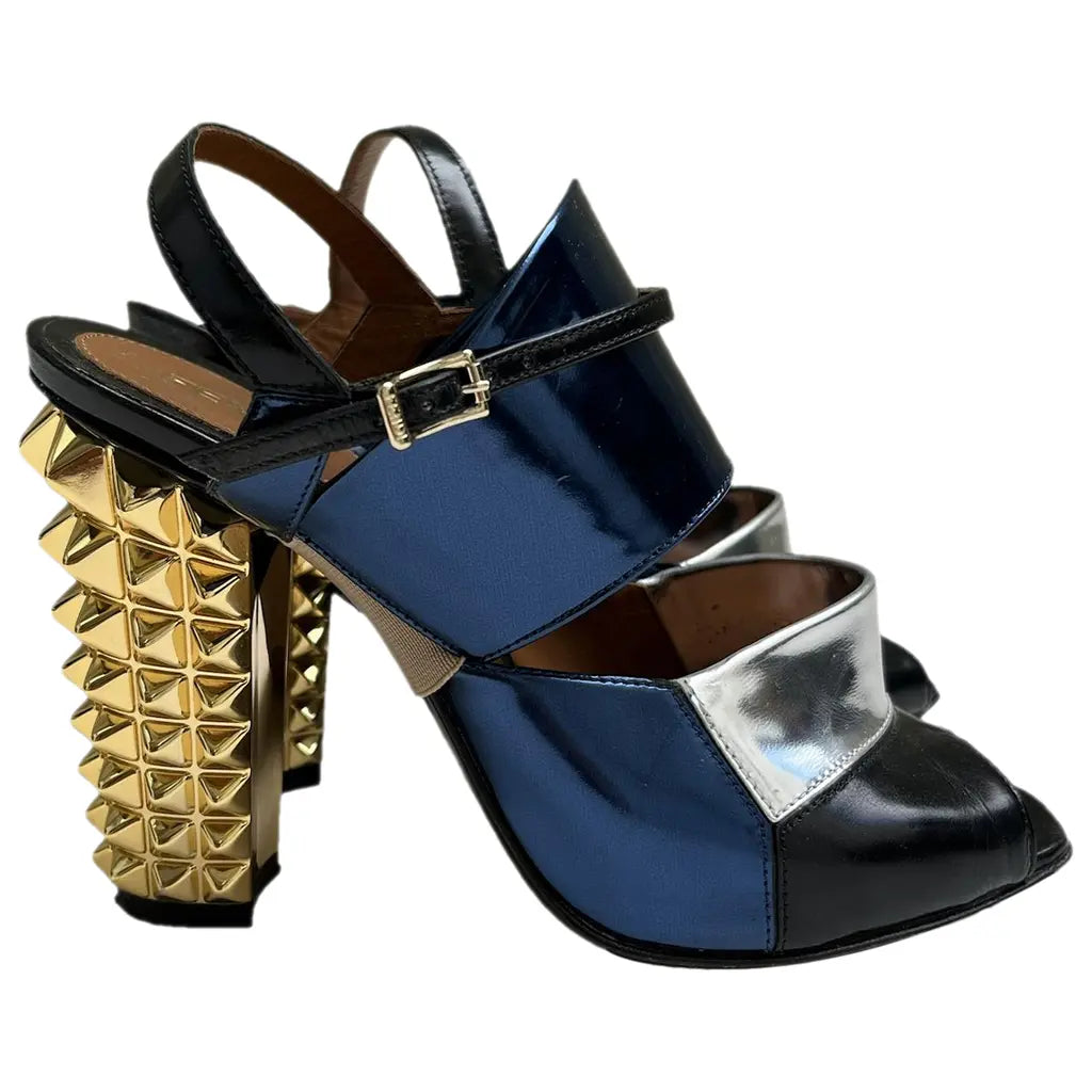 Fendi Colibri Leather Sandals, Size 38
