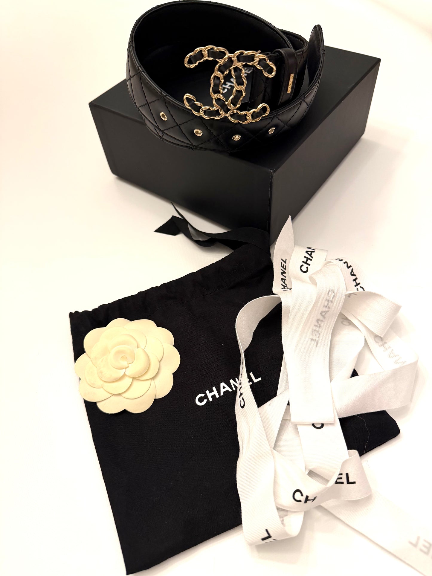 CHANEL BLACK CALFSKIN QUILTED CC CHAIN BELT SIZE 80/32
