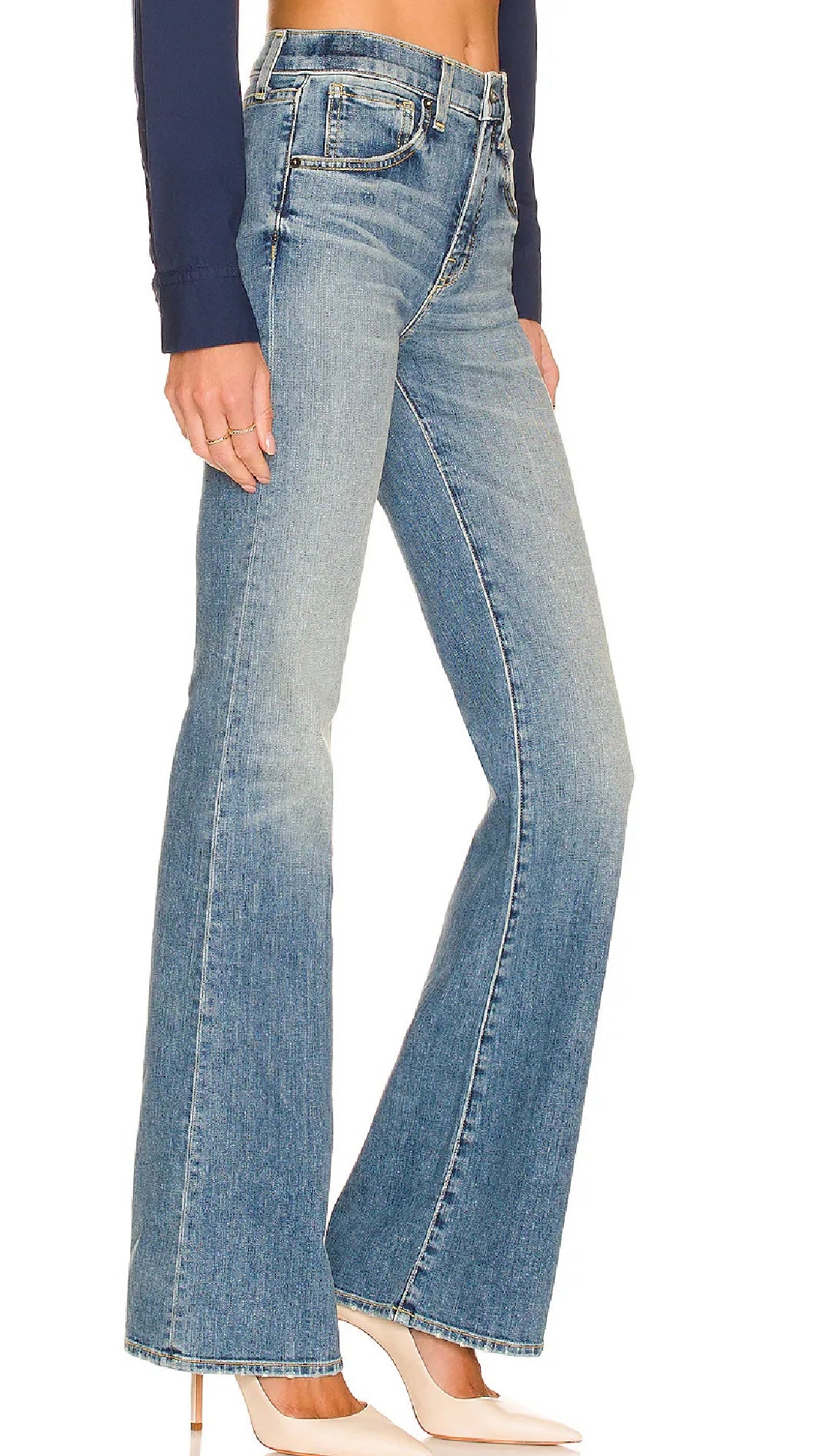NILI LOTAN
Celia mid-rise flared jeans, faded wash, SIZE 26