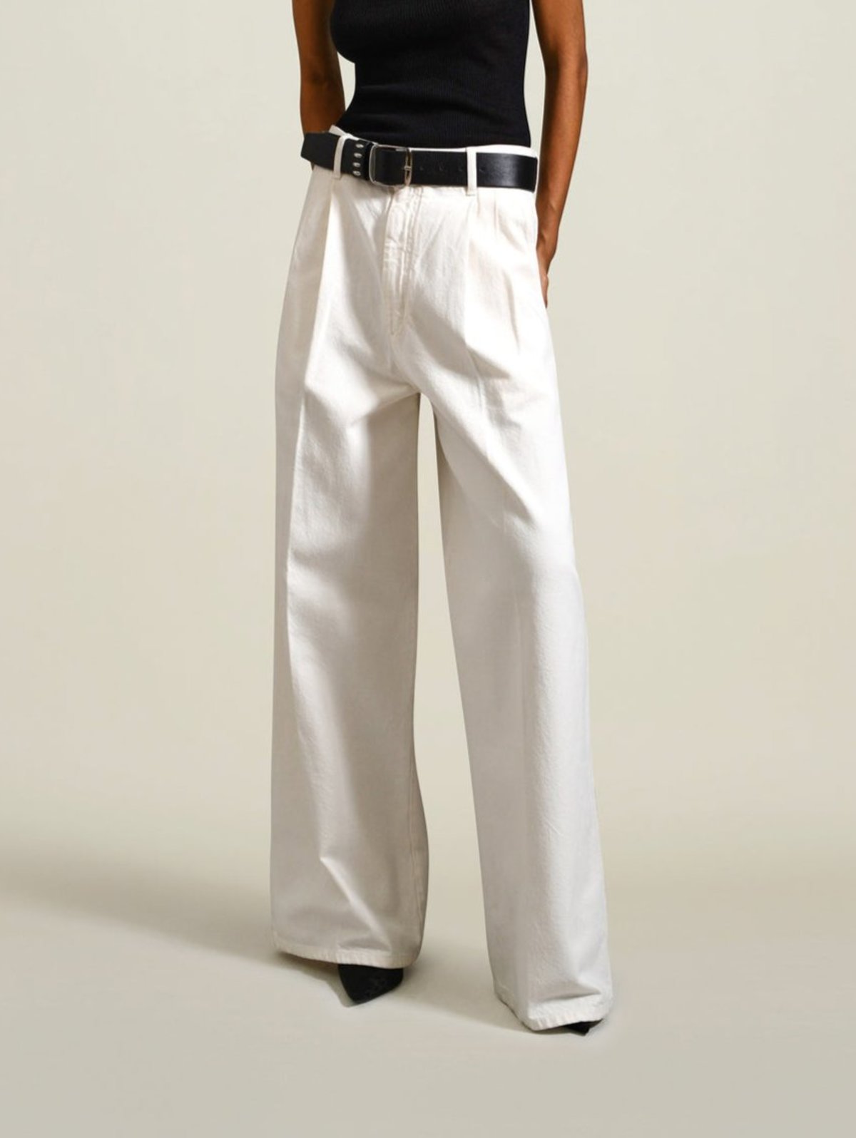 Kallmeyer Deep Pocket Wide Leg Jean in cream, Size 4