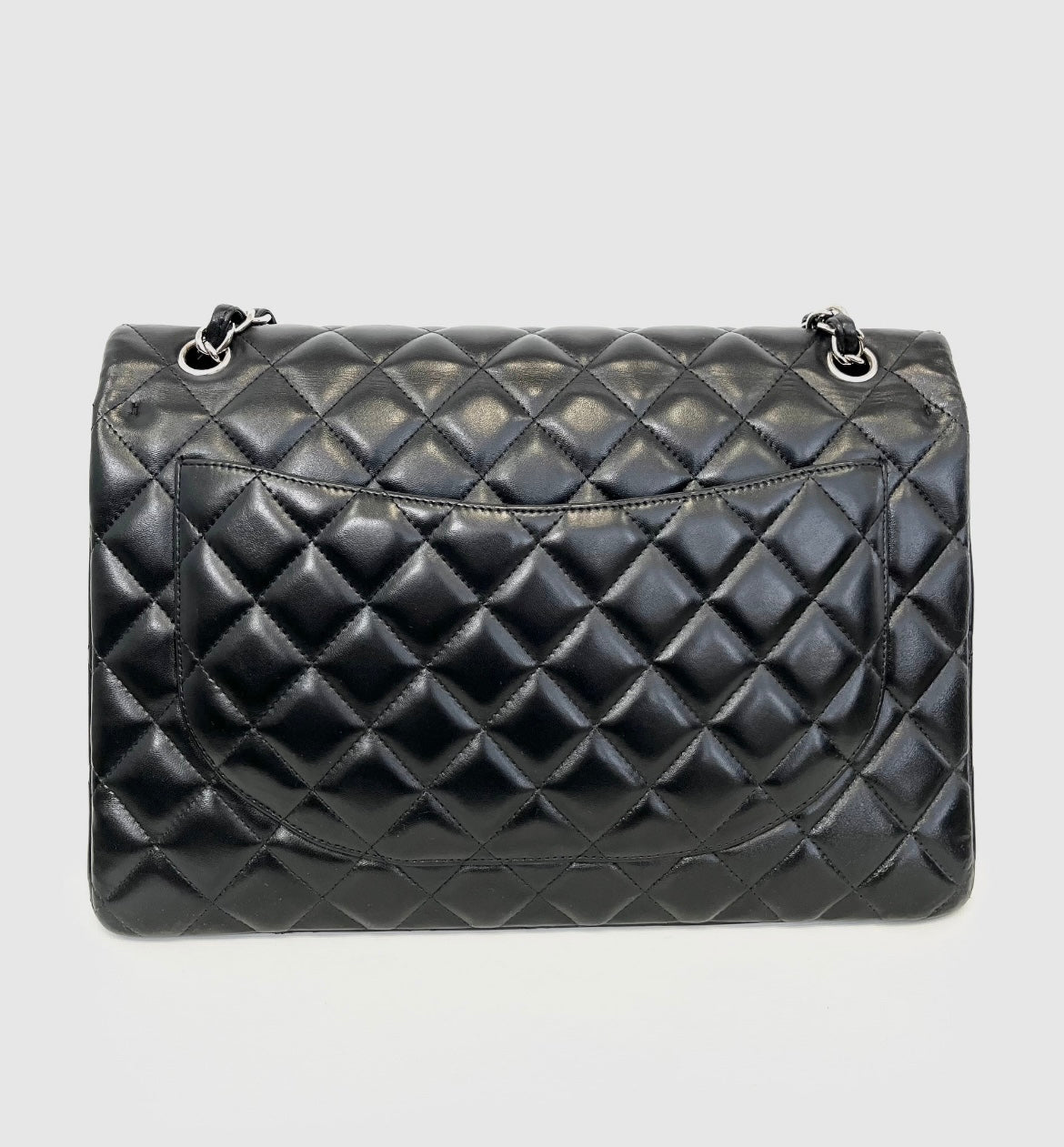 CHANEL CLASSIC MAXI DOUBLE FLAP HANDBAG